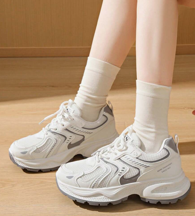 Lightweight Casual Lace-Up Running Sport Shoes, Fashionable White Gray Trainers