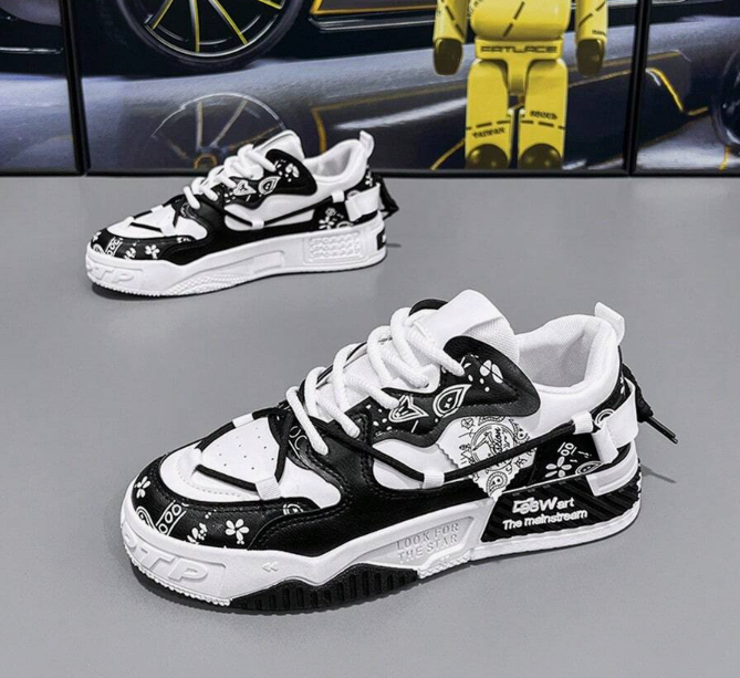 Versatile And Fashionable Thick-Soled Breathable Running Shoes.